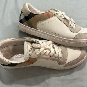 Burberry men shoe!